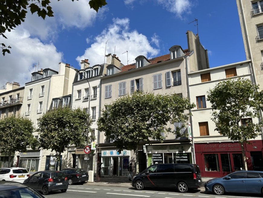 Enchanting Secrets of Vincennes: A Suburban Oasis near Paris