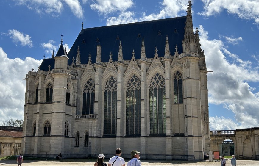 Enchanting Secrets of Vincennes: A Suburban Oasis near Paris